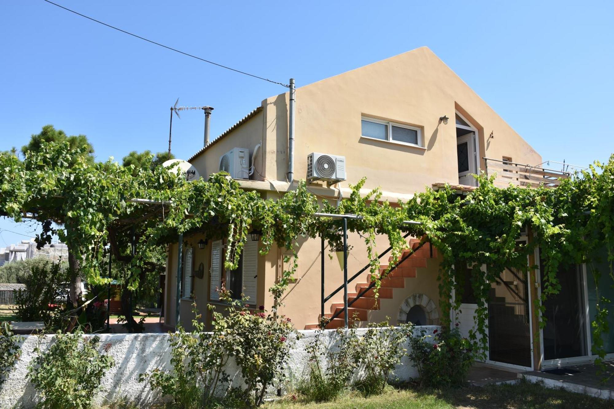 Villa Gerani Gerani  Exterior photo